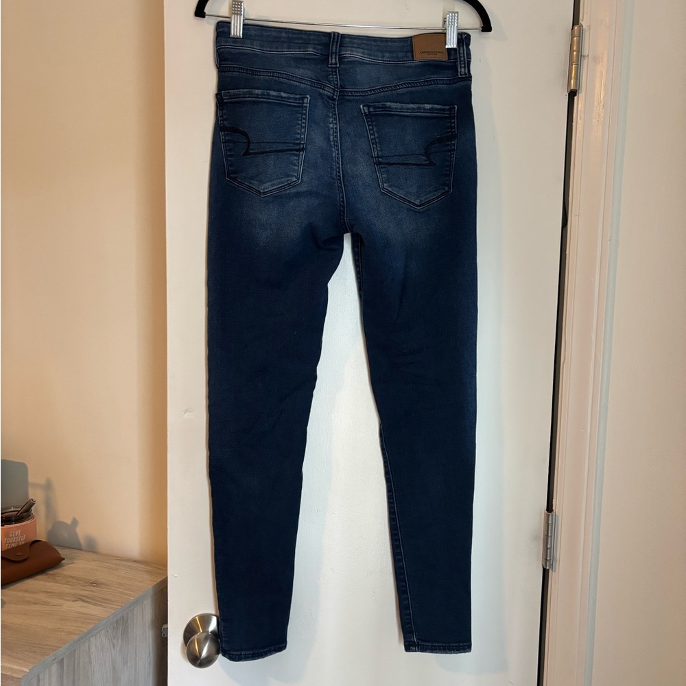 AE High Rise Jegging in Size 6